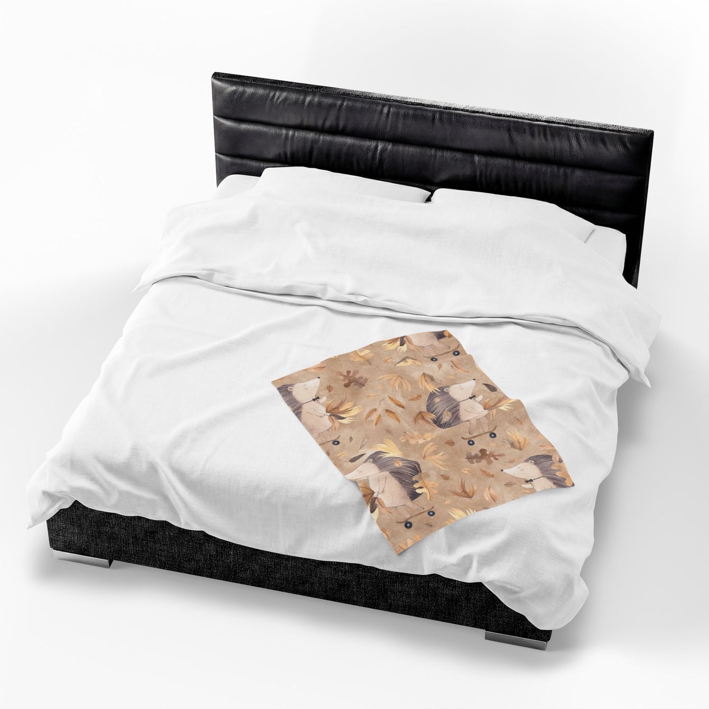 Hedgehog Skate Velveteen Plush Blanket – Cute Woodland Animal Throw for Kids & Cozy Autumn Decor
